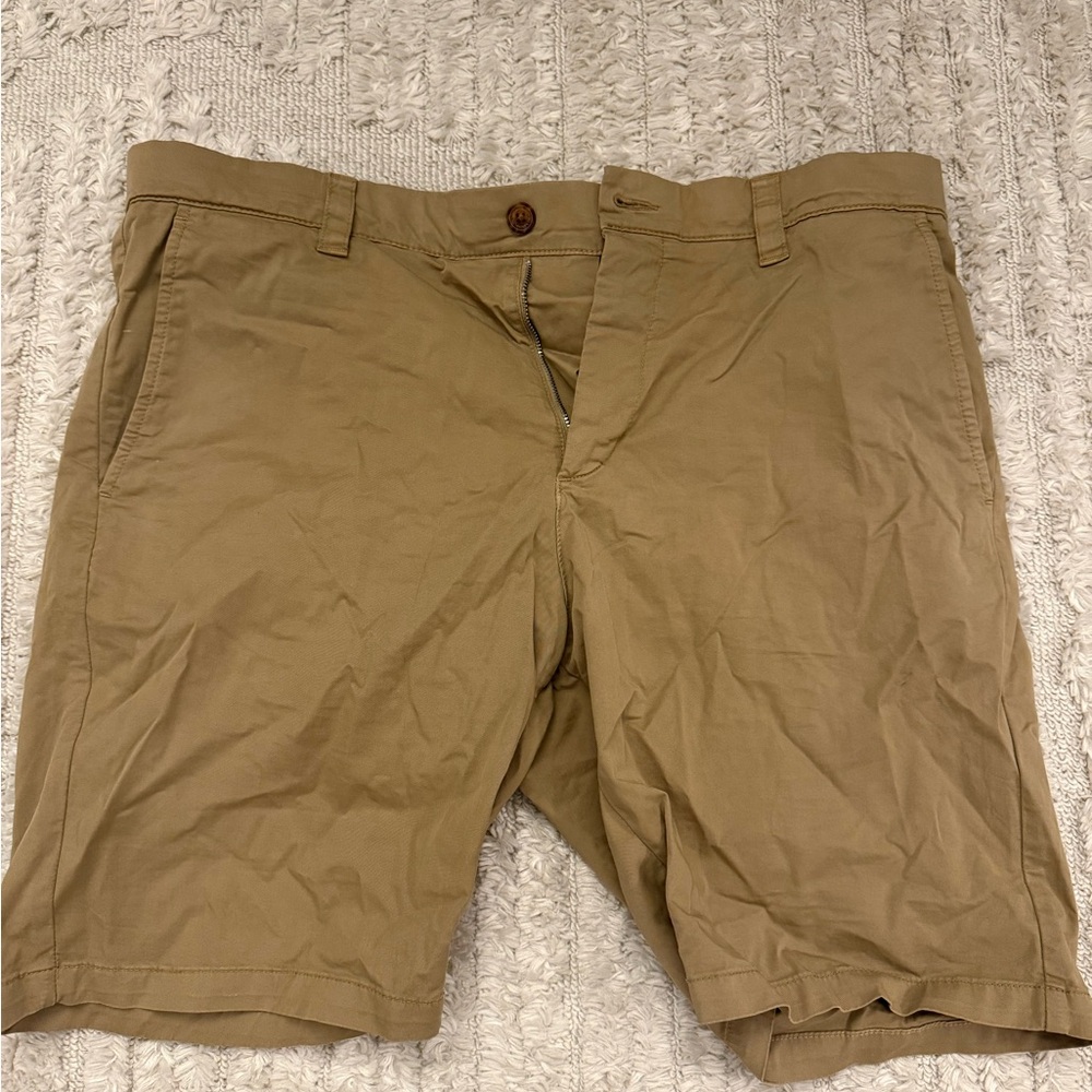 NN07 No Nationality Crown Shorts 1004 – Khaki/Sand – Size 34